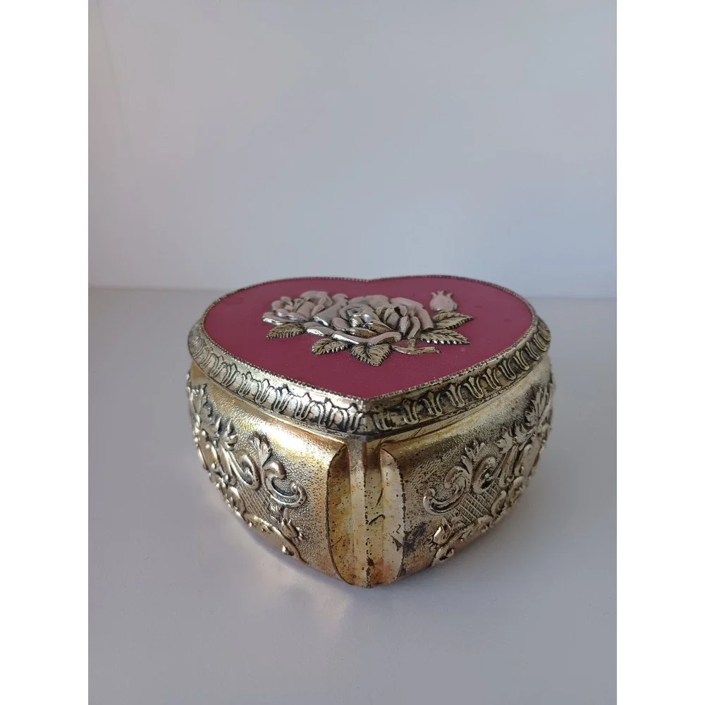 N/A vintage heart